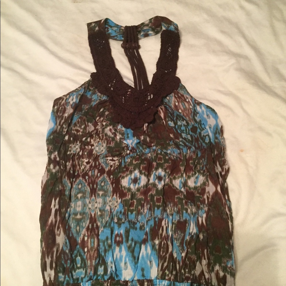 Halter sleeveless blouse